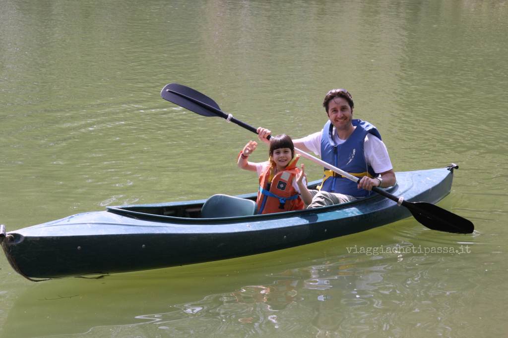giro in canoa Parco matildico